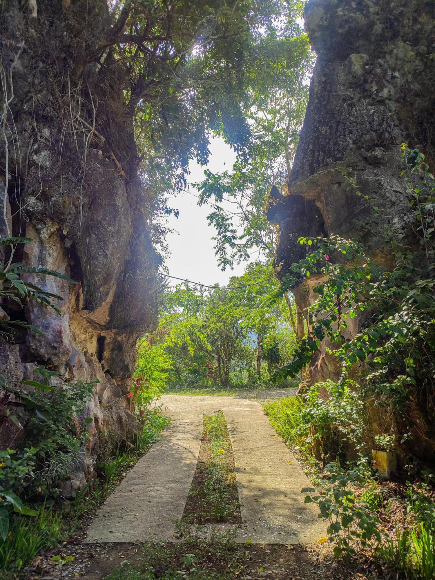 Rm 203 Mhapiya-Aw Pensione Inn Sagada Exterior foto